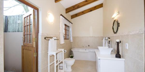 Lupus Den Country House B&B Sunland Exteriör bild